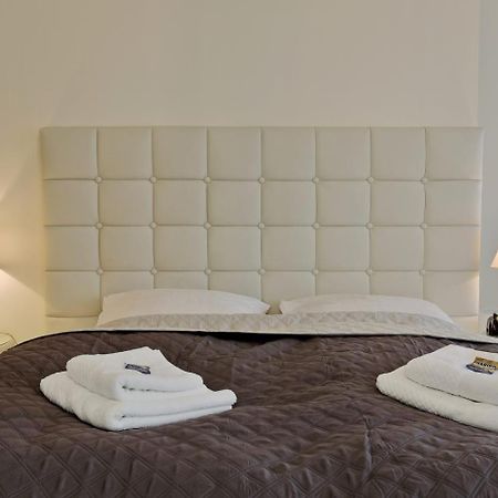 Appartement Penthouse Muelheim- Ruhr - Zentral - Edel - Luxus Pur à Mülheim an der Ruhr Extérieur photo