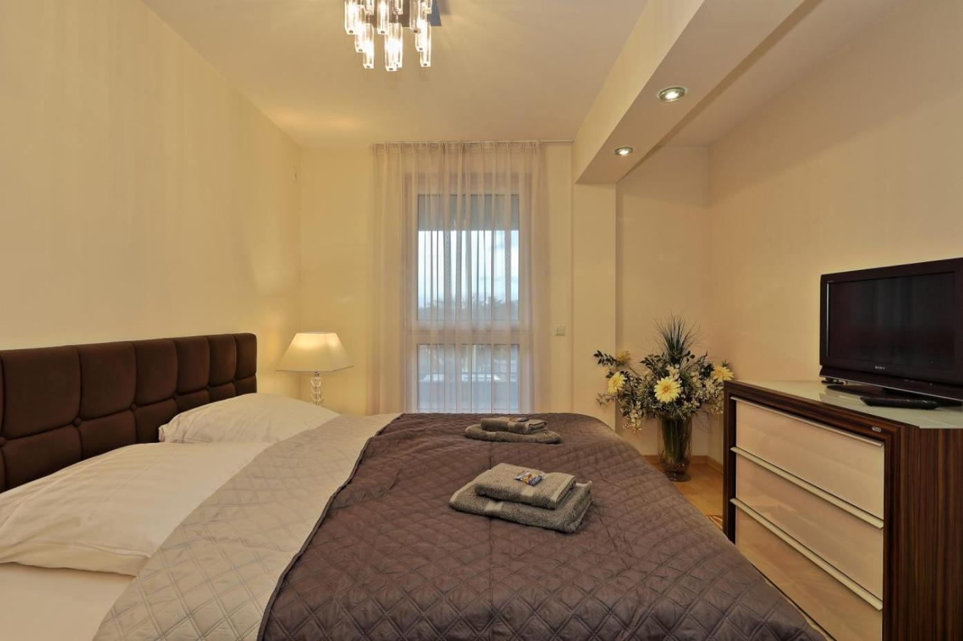 Appartement Penthouse Muelheim- Ruhr - Zentral - Edel - Luxus Pur à Mülheim an der Ruhr Extérieur photo