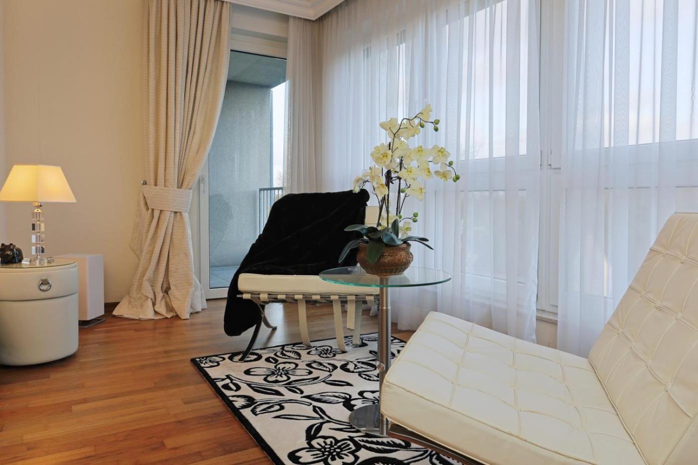 Appartement Penthouse Muelheim- Ruhr - Zentral - Edel - Luxus Pur à Mülheim an der Ruhr Extérieur photo