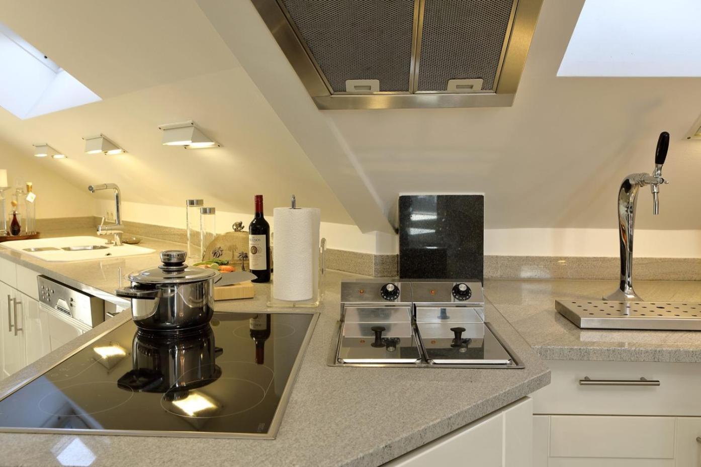 Appartement Penthouse Muelheim- Ruhr - Zentral - Edel - Luxus Pur à Mülheim an der Ruhr Extérieur photo